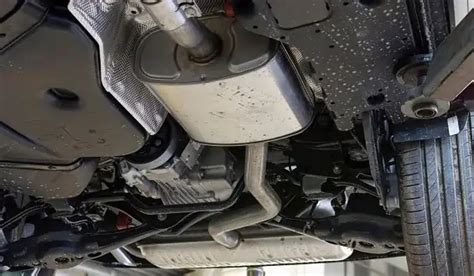 11 Symptoms of an Exhaust Leak 